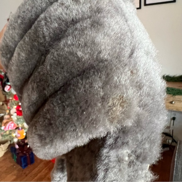 UGG CHARCOAL FLUFF YEAH SLIDE SHEEPSKIN SLIPPER SANDALS, WOMEN US Size 8 - Picture 14 of 16